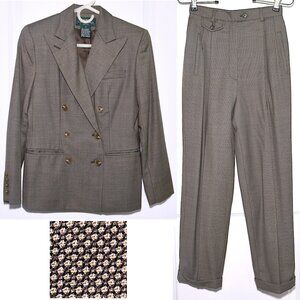 Lauren Ralph Lauren Vintage 90s / Y2K 100% Wool Textured Peak Lapel Suit